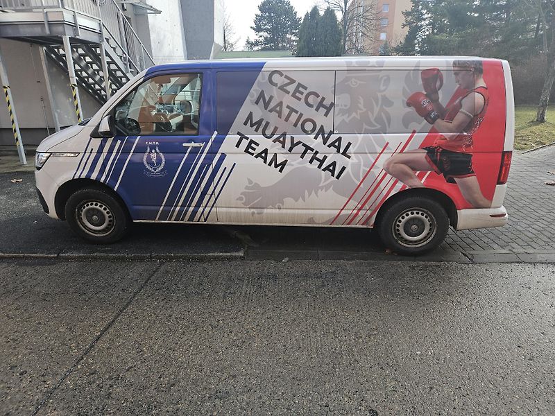 Volkswagen Caravelle (2019) 2.0 TDi motor KO  - fotka 2 z 6