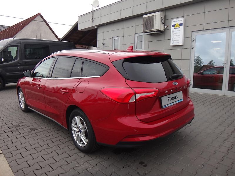 Ford Focus (2021) Trend Edition 1.0 EcoBoost 92k - fotka 3 z 30
