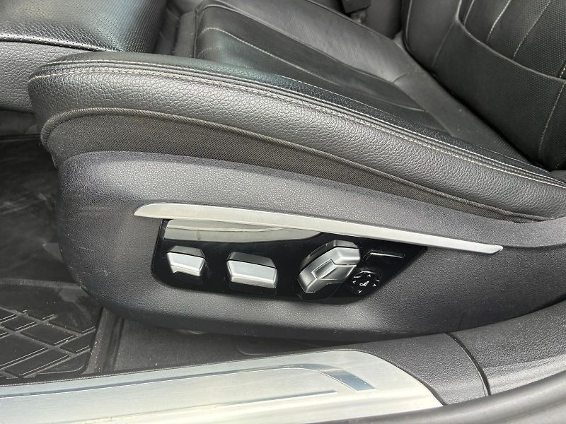 BMW Řada 7 (2020) 740i, 239KW, LONG, SOFT - fotka 36 z 44