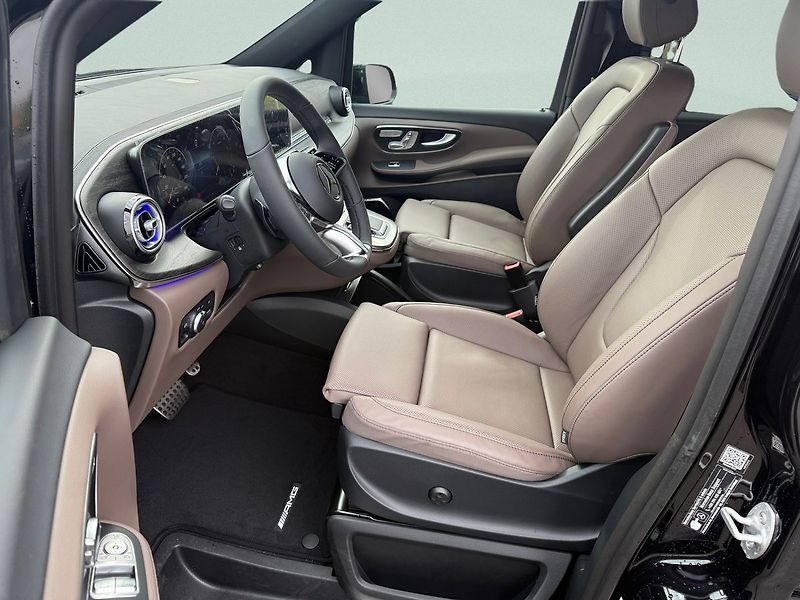 Mercedes-Benz Ostatní (2026) EXCLUSIVE XL 4MATIC Sklad - fotka 10 z 13