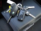 Škoda Superb (2009) 2.0 TDi, ČR, Elegance, DSG - náhled 21