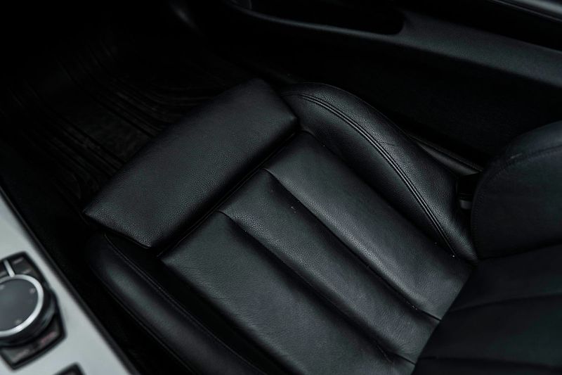 BMW Řada 4 i - fotka 17 z 21