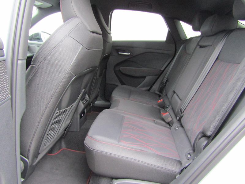 Audi Q3 2,0 TDI 110 kW - fotka 24 z 30