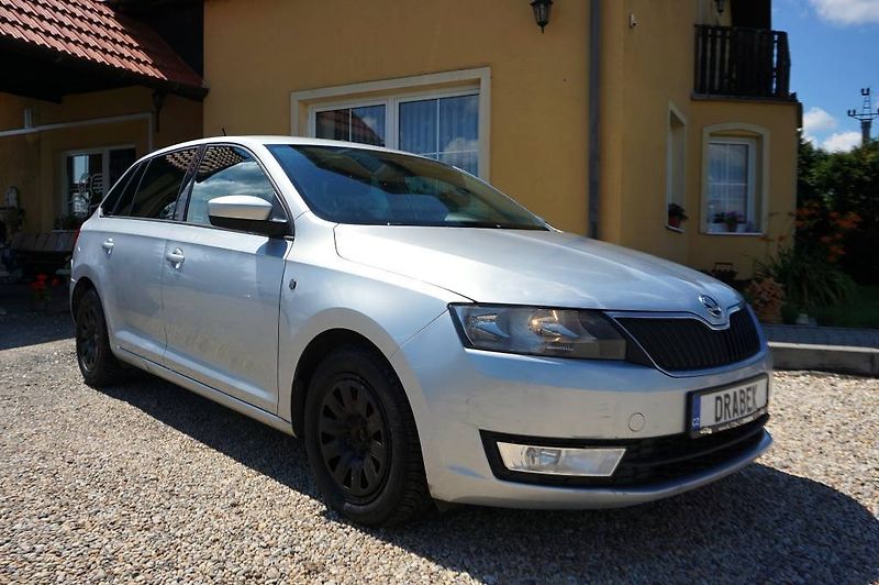 Škoda Rapid (2015) ELEGANCE 1,6 TDI 66 kW - fotka 1 z 38