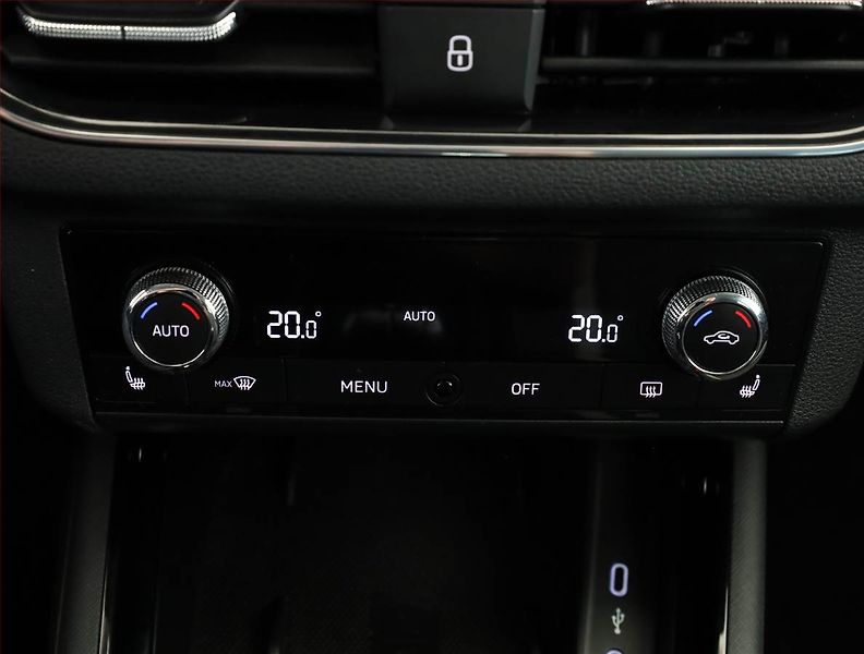 Škoda Scala (2019) Style 1.6 TDI, Serv.kniha - fotka 13 z 18