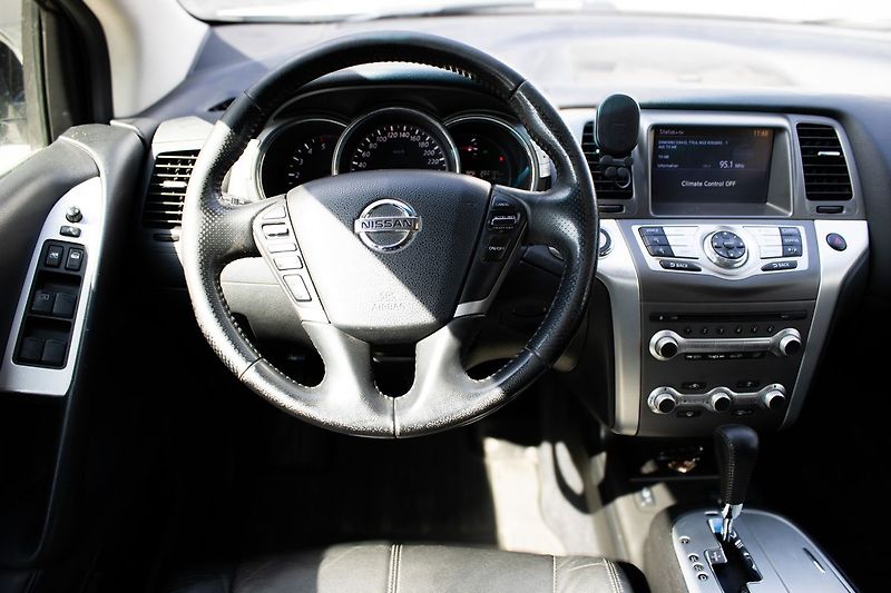 Nissan Murano Bez investic, servisované. - fotka 9 z 47