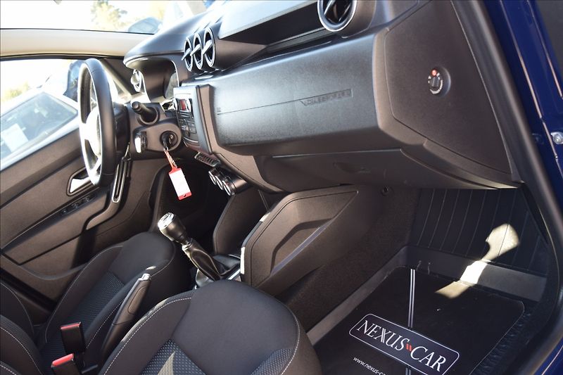 Dacia Duster 1,6 SCe 84KW 1 MAJITEL, TAŽNÉ - fotka 22 z 42