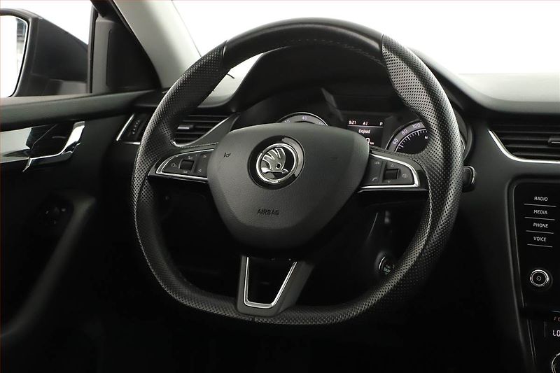 Škoda Octavia (2017) Style 1.4 TSI, Automat - fotka 14 z 15