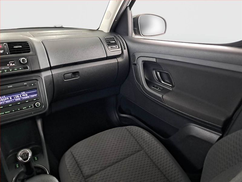 Škoda Roomster (2010) 1.2 TSI, po STK, jezdí výborně - fotka 8 z 16