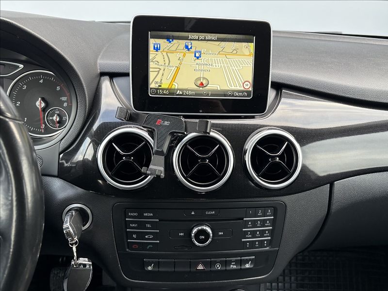 Mercedes-Benz Třídy B 180 CDI NAVI LED MANUAL CZ - fotka 10 z 22