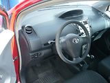 Toyota Yaris 1.0i 51Kw - náhled 11