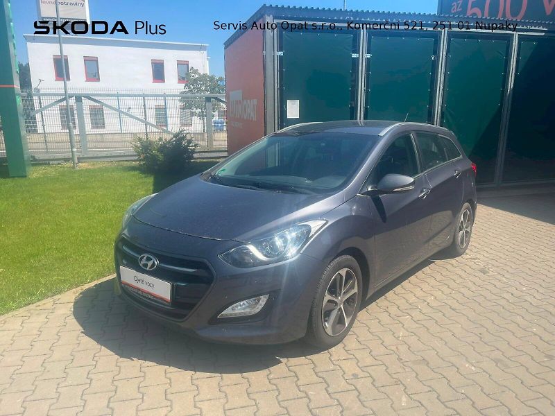 Hyundai i30 (2017) 1.6 GDI 99kW Weekend kombi - fotografie inzerátu