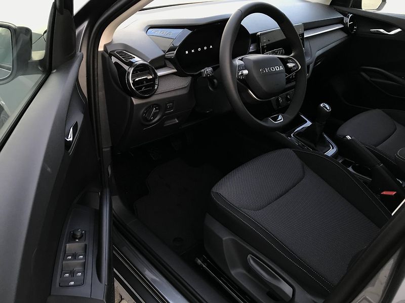 Škoda Fabia (2026) Classic 5MP 1,0TSI - fotka 3 z 6