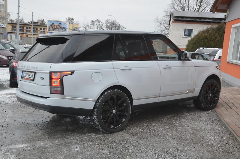 Land Rover Range Rover (2015) 5.0 V8 SC 375kW Autobiography  - fotka 6 z 52