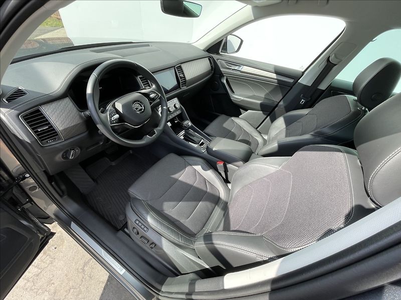 Škoda Kodiaq 2,0 TDI DSG Style NAVI+ACC - fotka 5 z 21