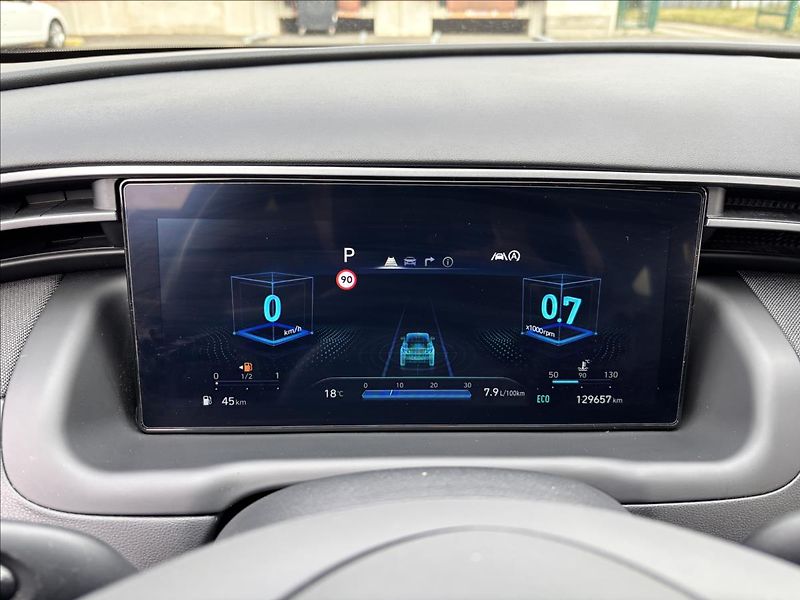Hyundai Tucson 1,6 T-GDI mHEV Smart 110kW - fotka 43 z 49