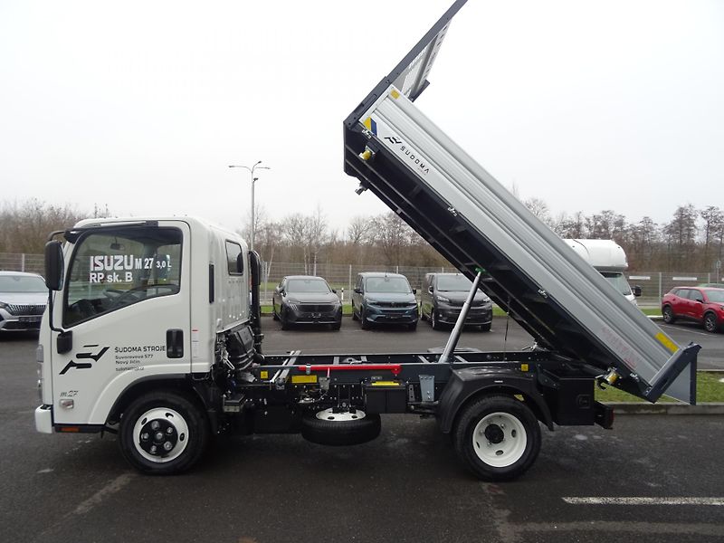 Isuzu M27 (2025) 3,0L 150k MAN5 3s sklápěč - fotka 35 z 39