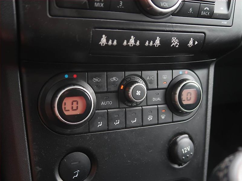 Nissan Qashqai (2007) 1.5 dCi, Serv.kniha, Tempomat - fotka 14 z 14