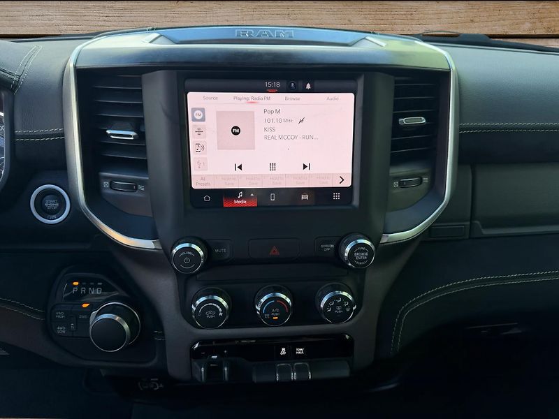 Dodge RAM (2024) +2500+CANYON LAKE+INDIVIDUAL+ - fotka 21 z 24