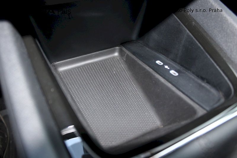 Škoda Octavia (2023) 1.5 TSI 110 kW Ambition - fotka 16 z 25