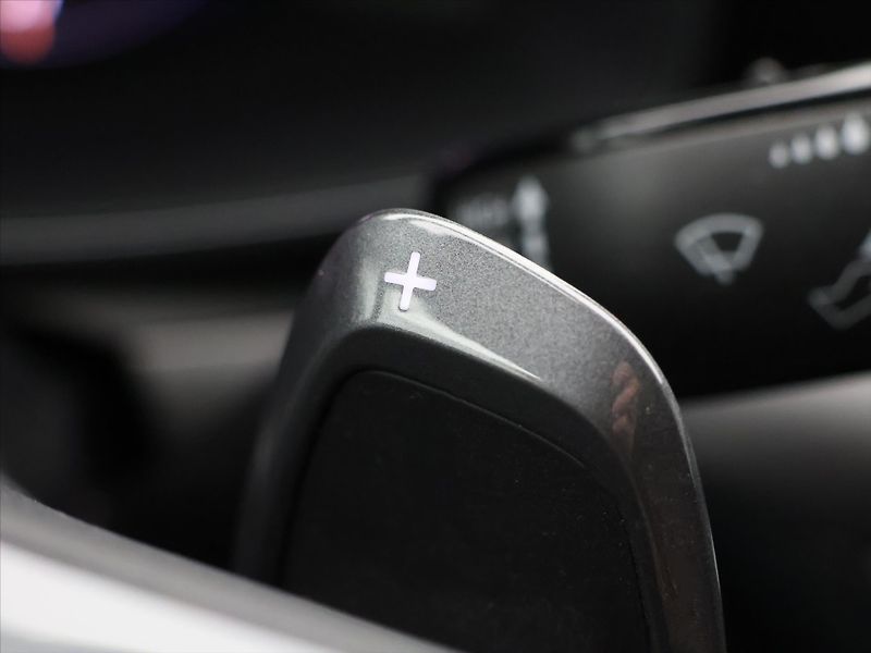 Cupra Leon ST 2,0 TSI DSG DPH - fotka 18 z 30