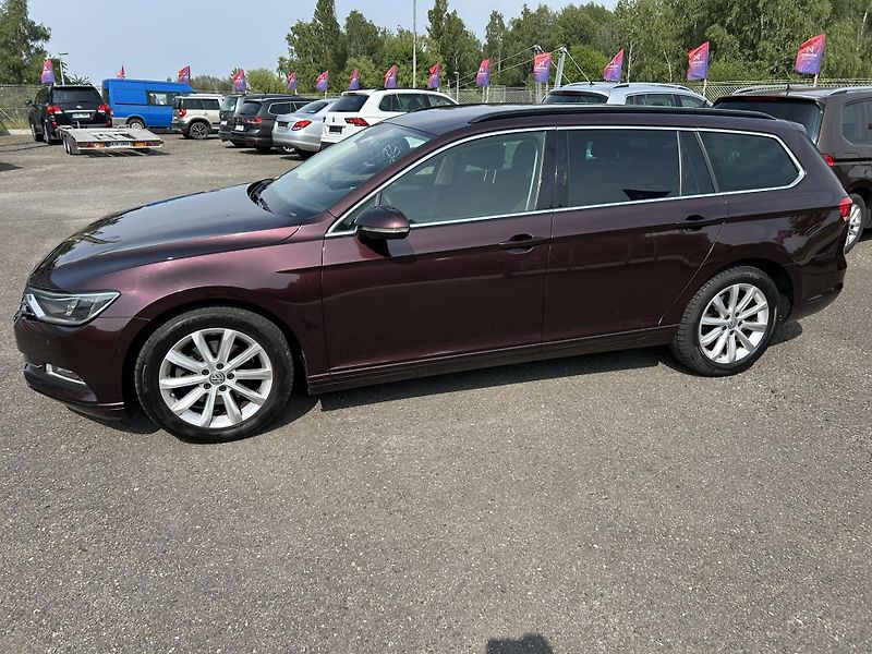 Volkswagen Passat (2018) 2,0TDI Comfortline TOP!!! - fotka 26 z 27
