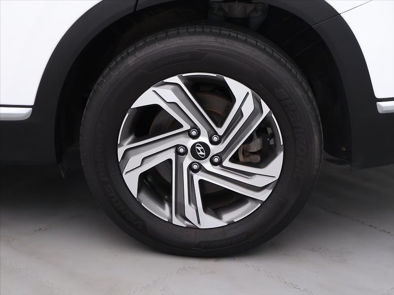 Hyundai Santa Fe 2.2 CRDi 142kW Style CZ DPH - fotka 22 z 29