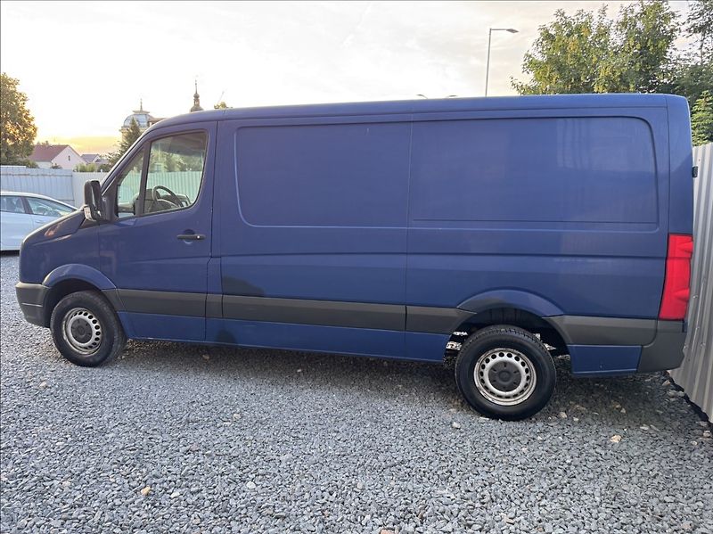 Volkswagen Crafter 2,0 TDI 100kW L2H1 tažné - fotka 4 z 50