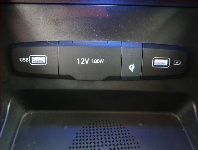 Hyundai Tucson (2022) 1.6 T-GDI - fotka 16 z 20