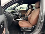 Mercedes-Benz GLA 200 d AMG Style Edition - náhled 15