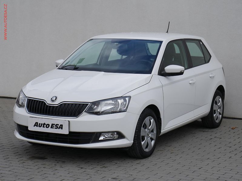 Škoda Fabia (2015) 1.2 TSi, Ambition - fotka 3 z 14
