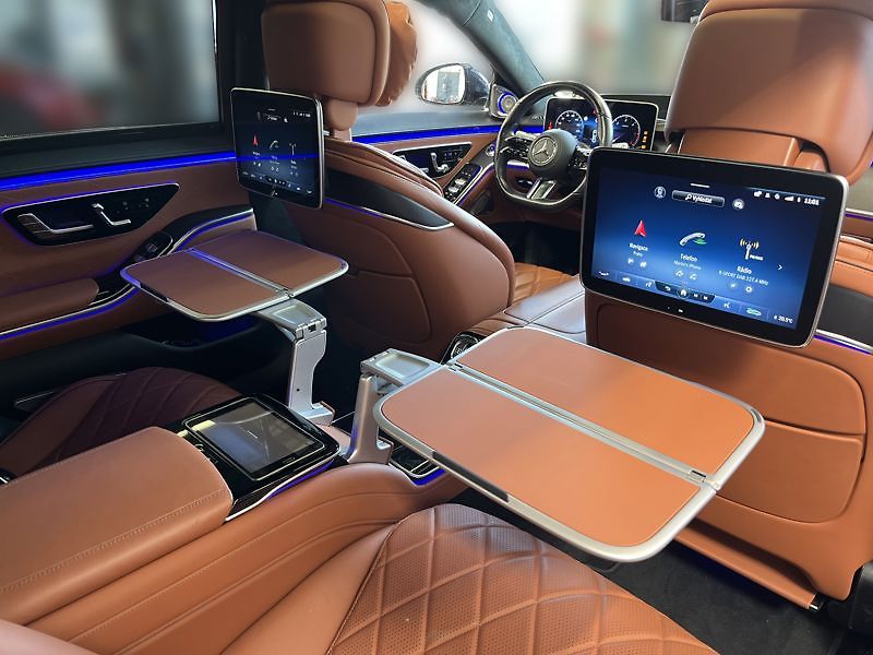Mercedes-Benz Třídy S 400d 4MATIC L AMG Line Chauffe - fotka 24 z 25