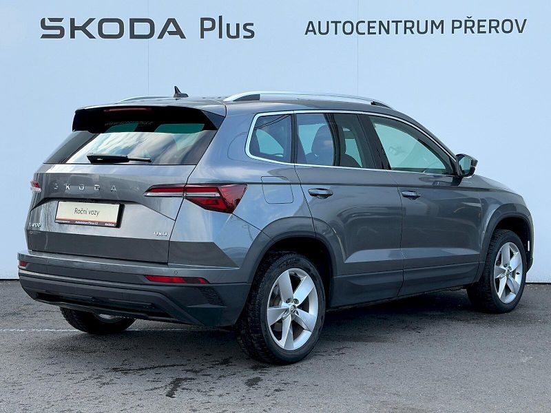 Škoda Karoq (2025) 2.0 TDI 110kW 4x4 DSG Top Sele - fotka 2 z 35