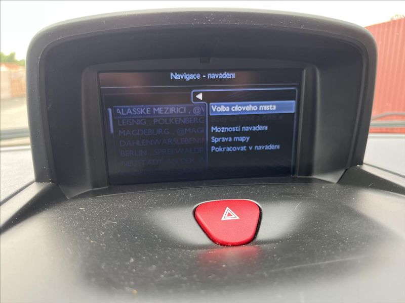 Peugeot Expert Tepee 2,0 HDi 8.MÍST KLIMA NAVIGACE - fotka 22 z 42