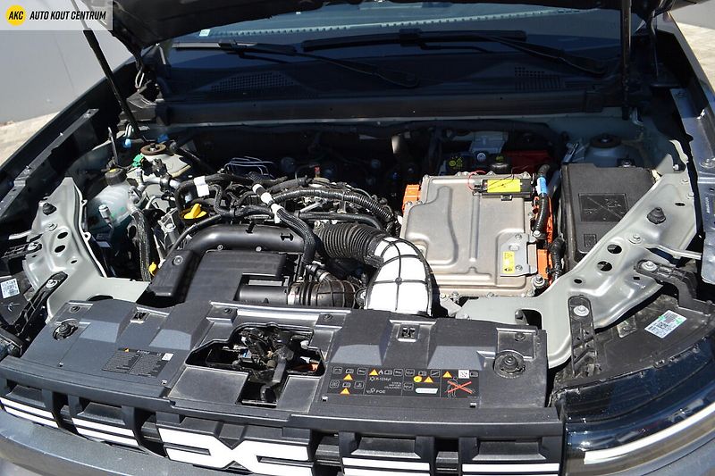 Dacia Duster Extreme hybrid 155 - fotka 53 z 55
