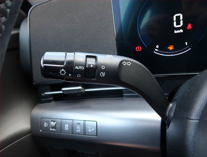 Hyundai Kona (2024) Comfort 1.0 T-GDI - fotka 19 z 23