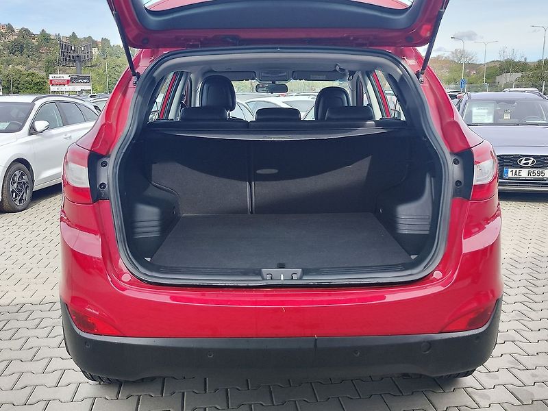 Hyundai ix35 1.7CRDI/85kW 1.Majitel - fotka 9 z 30