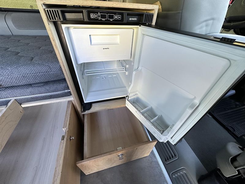 Opel Vivaro (2004) 1.9CDTI/74kW *SPACÍ VESTAVBA  - fotka 24 z 36