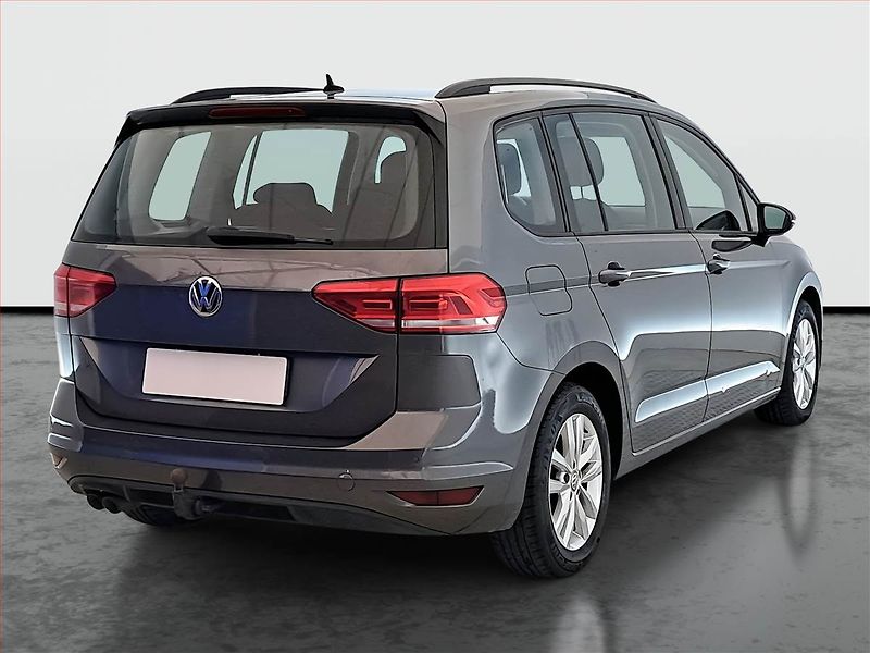 Volkswagen Touran (2015) 2.0 TDI, Navi, Park. senzory - fotka 5 z 15