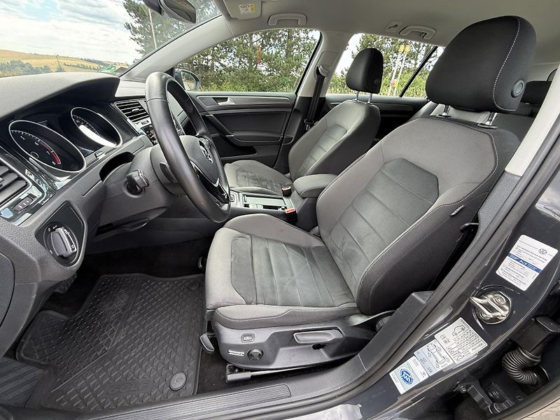 Volkswagen Golf VII VARIANT 1.5 TSI DSG - fotka 6 z 14