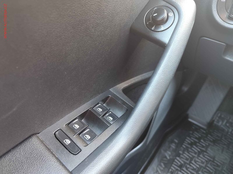Škoda Octavia (2017) 2.0TDi, LED, navi - fotka 23 z 25