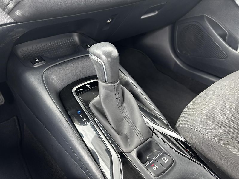 Toyota Corolla (2023) Sedan Comfort 1.5 (92 kW) AUT - fotka 8 z 14