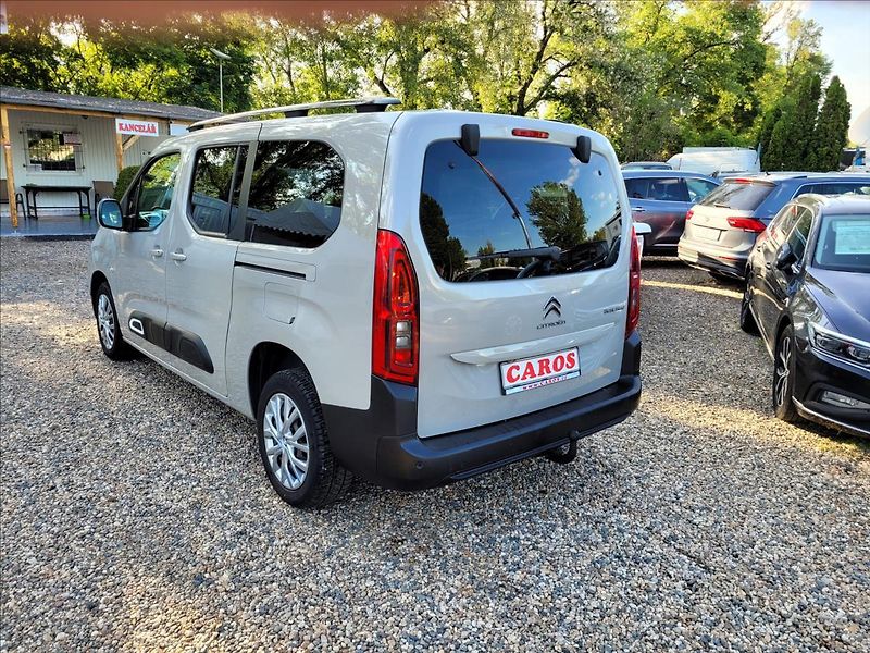 Citroën Berlingo 1,5 HDI,XL,7míst,navi,tažné - fotka 5 z 49