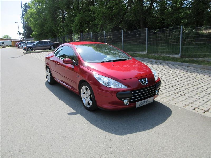 Peugeot 307 2,0 CC 2.0HDi 100Kw, JBL, Kůže - fotka 5 z 37