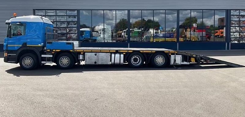 Scania (2014) P 410 8x2 odtahovka EURO 6 - fotka 4 z 24