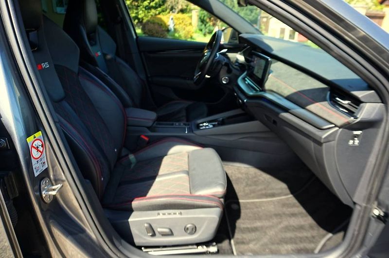 Škoda Octavia (2023) CHALLENGE 2.0 TSI 180 kW - fotka 20 z 50
