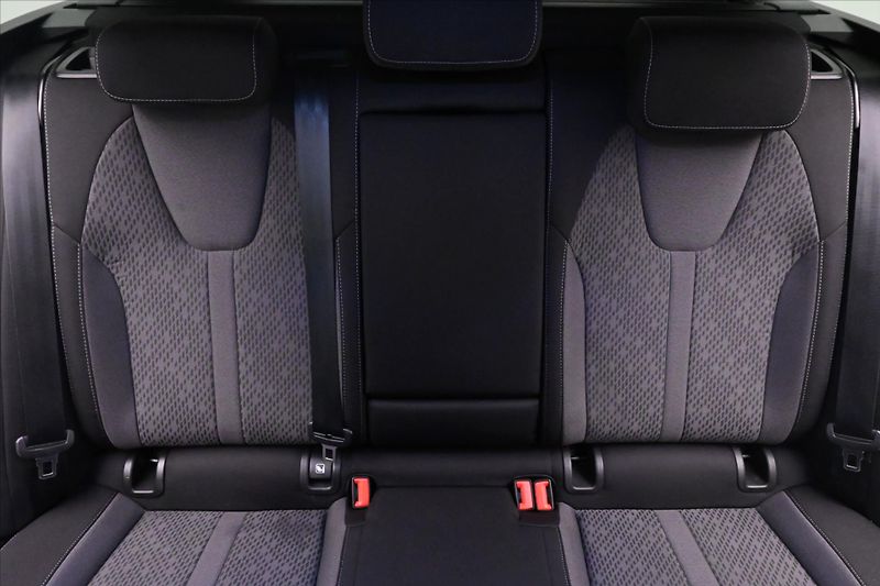 Škoda Octavia 2,0 TDI 110 kW DSG Style Záruk - fotka 28 z 32
