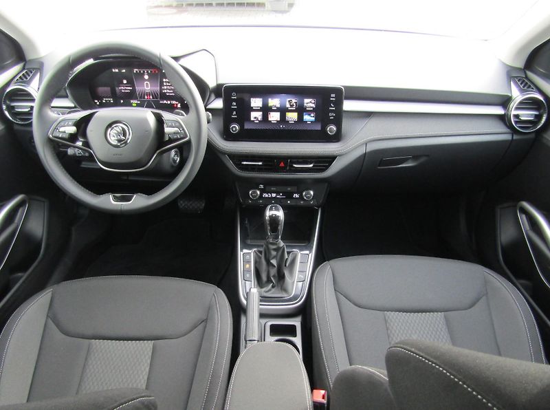 Škoda Fabia IV Top Selection 1.0 TSI /85kW - fotka 16 z 30