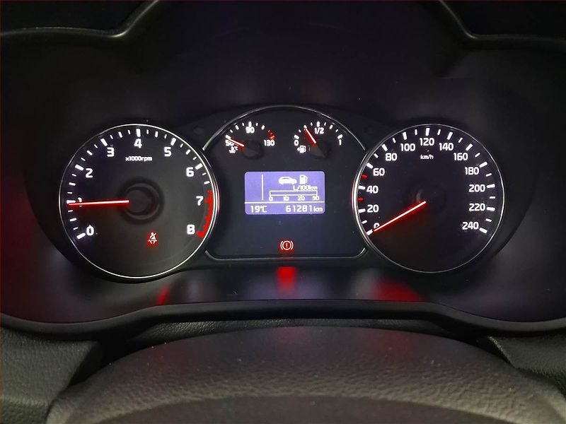 Kia Carens (2016) 1.6 GDI, ČR,1.maj, Serv.kniha - fotka 11 z 18