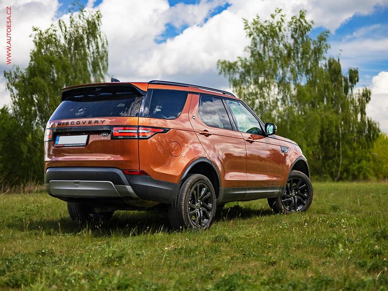 Land Rover Discovery (2019) 3.0 SD6 HSE, ČR, vzduch - fotka 3 z 20